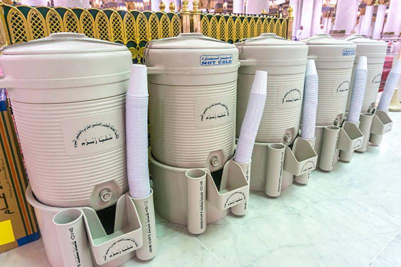 300 Ton Air Zamzam Dikirim Setiap Hari dari Makkah ke Masjid Nabawi